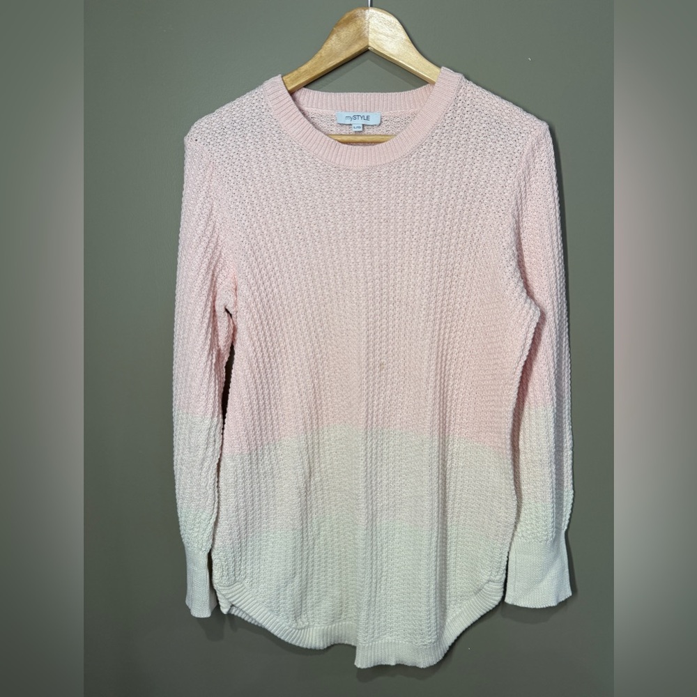 Pink and White Knit Sweater Large